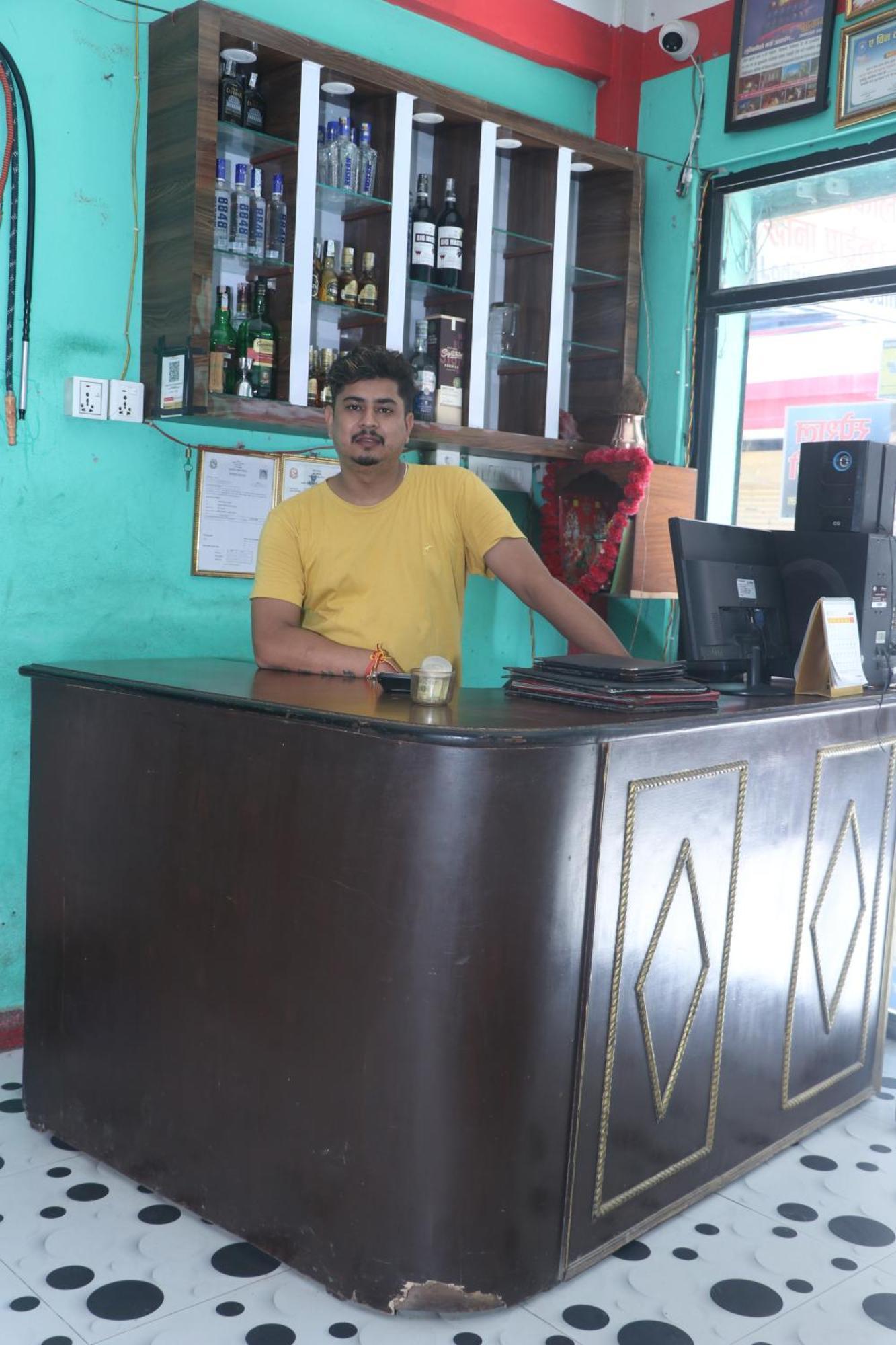 Punjabi Dhaba Lodge & Restaurant Rummindei Bagian luar foto